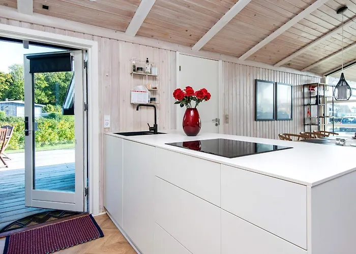 4 Star In Juelsminde * Sonderby (Midtjylland)